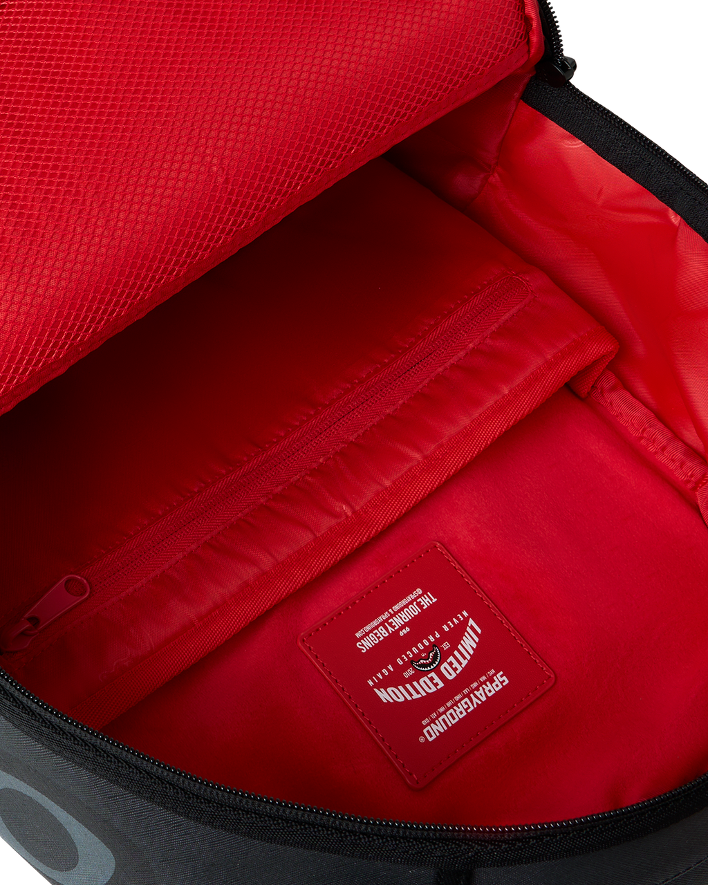 Mochila Sprayground - Shark Slash