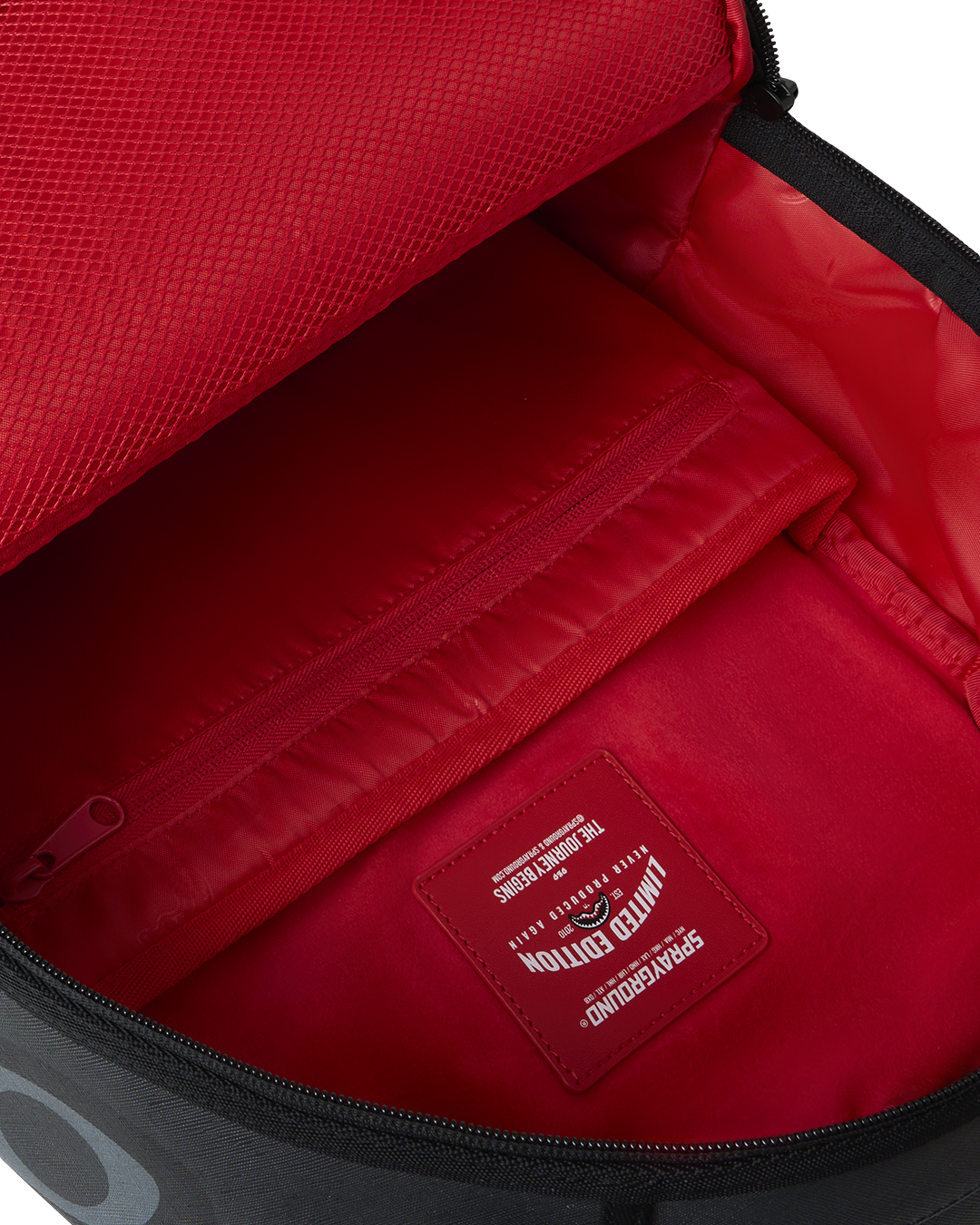 Mochila Sprayground - Shark Slash