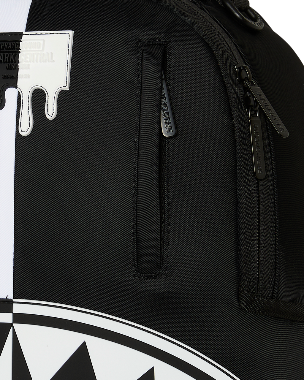 Mochila Sprayground - Shark Central 2 Beyond